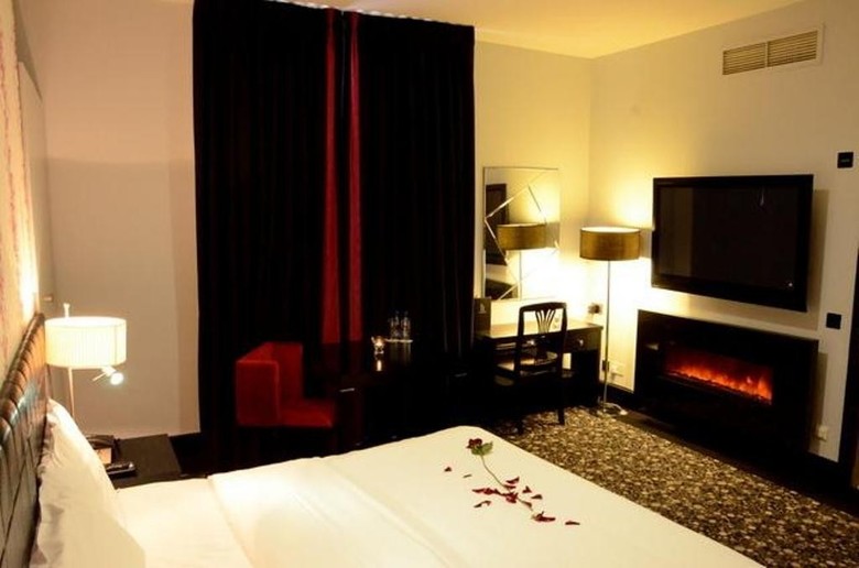 Hampton Hotel