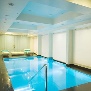 Hotel Avalon Courtyard Residences & Suites