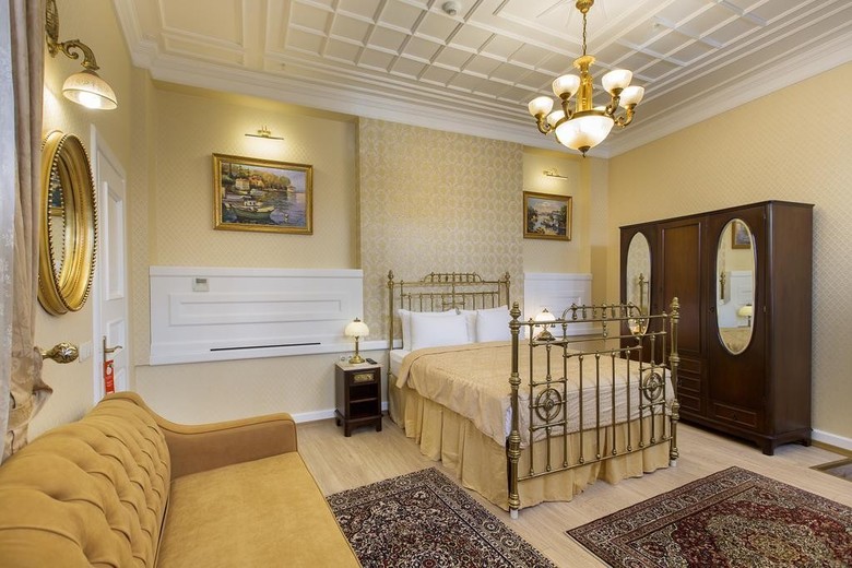 Hotel Darussaade Istanbul