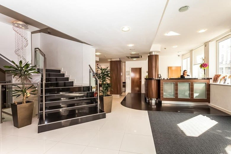 Ambassadors Hotel