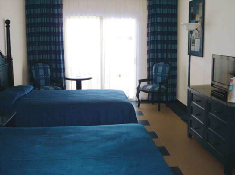 Hotel Riu Emerald Bay