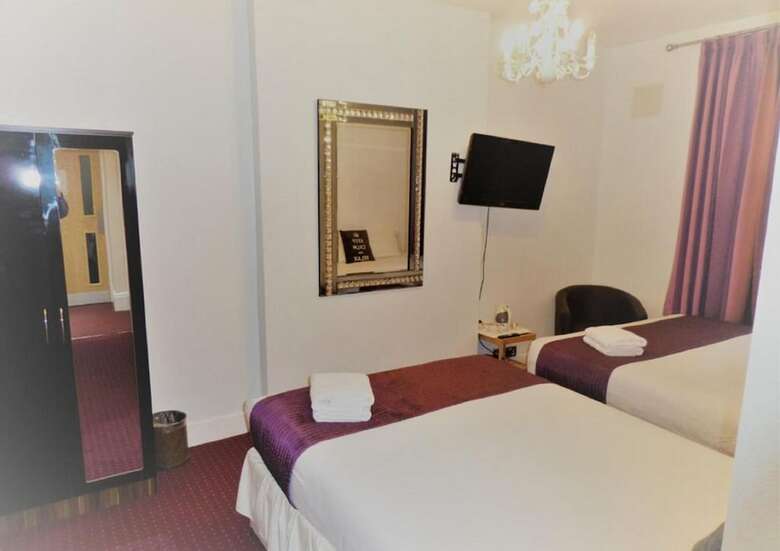 Lancaster Court Hotel