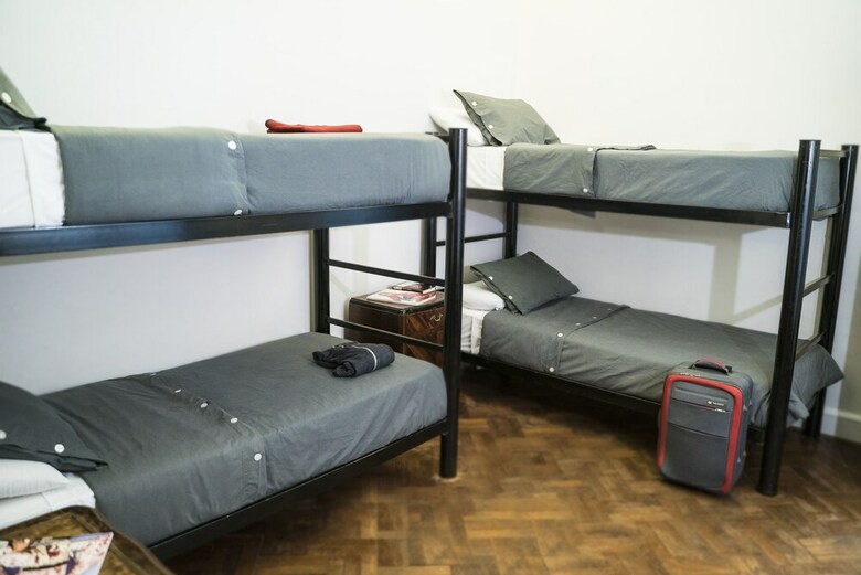 Hostal Milhouse Avenue