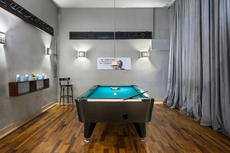 Hostal Milhouse Avenue