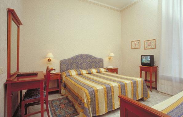 Hotel Moderno
