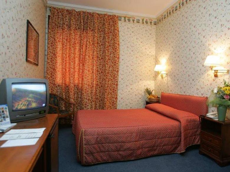 Hotel Plaza