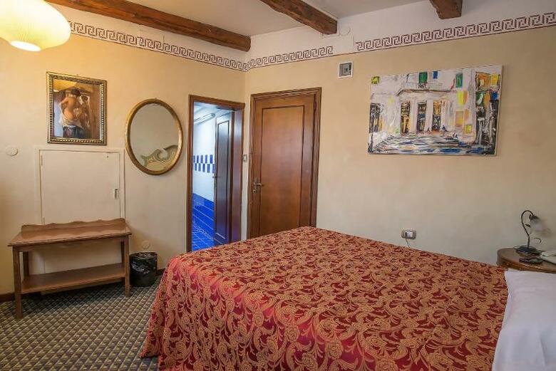 Hotel La Fenice Et Des Artistes