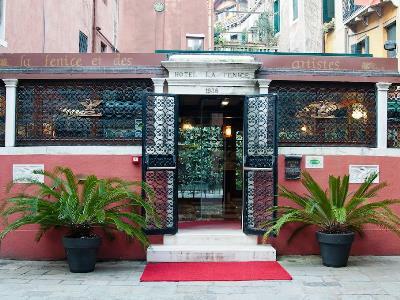 Hotel La Fenice Et Des Artistes