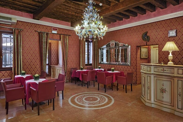 Hotel Tre Archi
