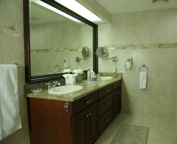 Hotel Seminole Plaza