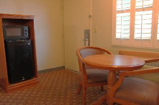 Hotel Orange Tustin Inn