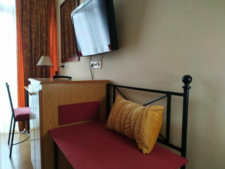 Hotel El Cruce