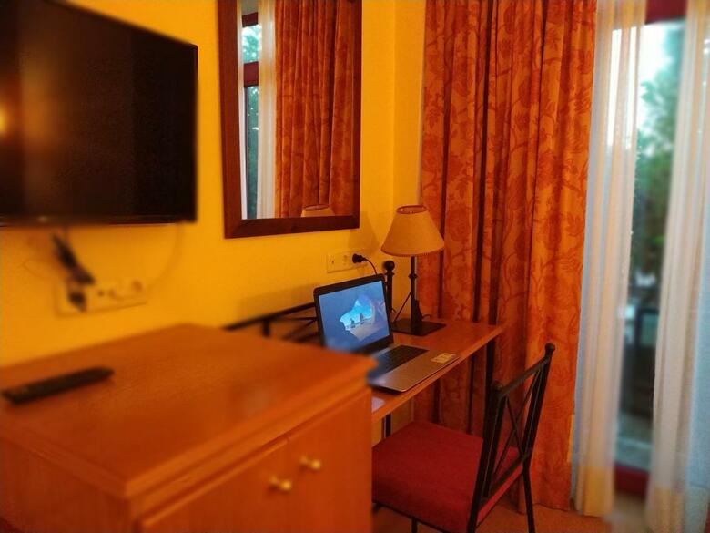 Hotel El Cruce