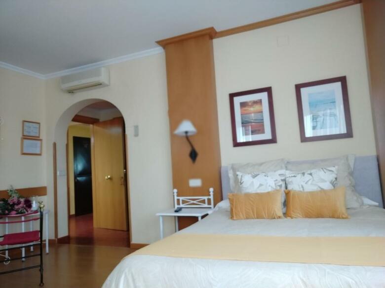 Hotel El Cruce