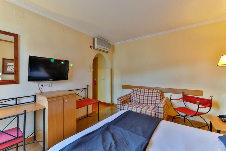 Hotel El Cruce