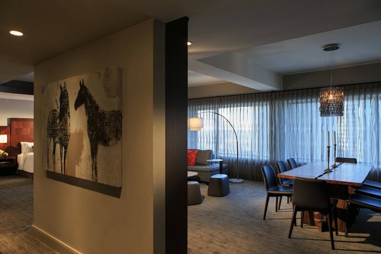 Hotel Renaissance Seattle