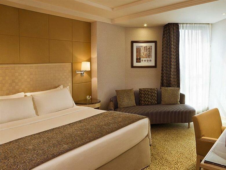 Sheraton Bahrain Hotel