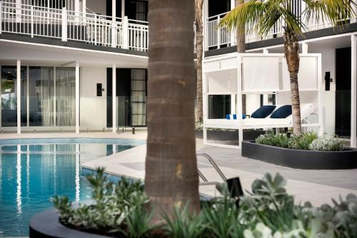 Hotel Tradewinds (1 Dormitorio)