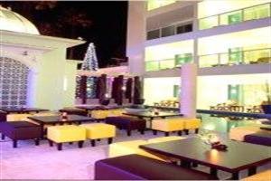 Hotel Tropical Resort