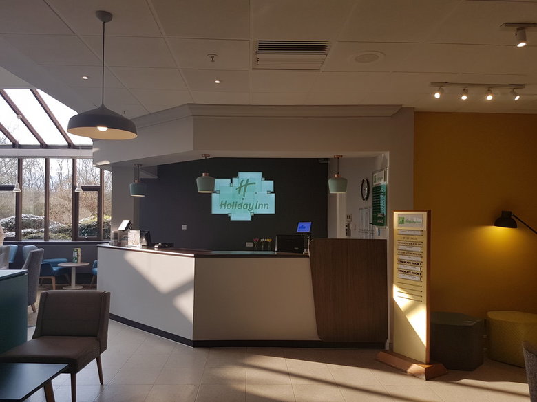 Hotel Holiday Inn