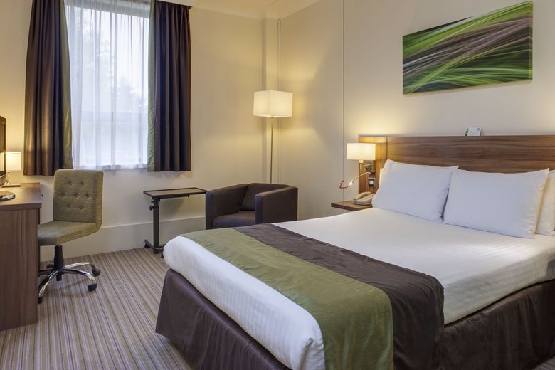 Hotel Holiday Inn