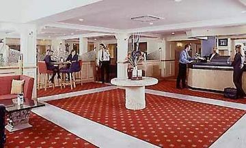 Hotel Suites