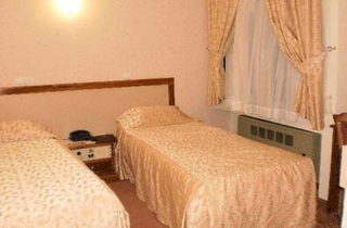 Hotel Aryobarzan Shiraz