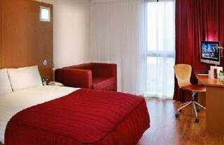 Hotel Ramada Encore Derby