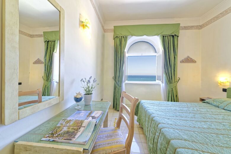 Hotel Punta Imperatore