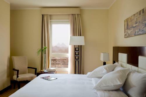 Hotel Barcelo Cairo Pyramids