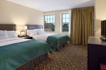 Hotel Doubletree Guest Suites Detroi