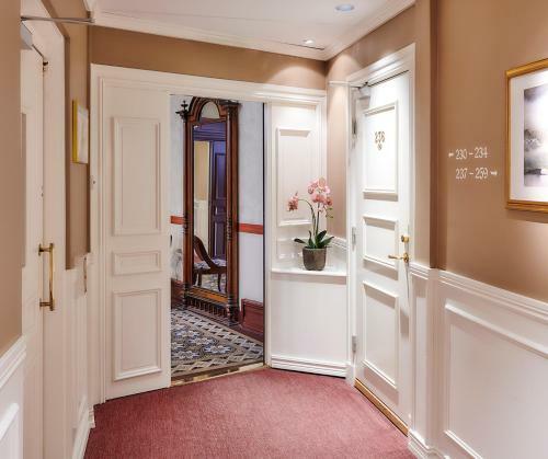 Hotel Royal