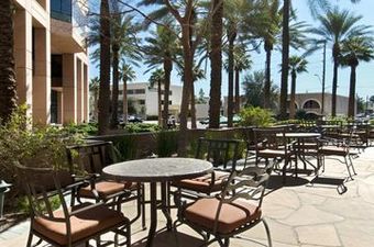 Hotel Hilton Suites