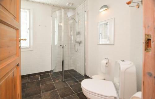 Holiday Home Tane Hedevej Bl�vand X