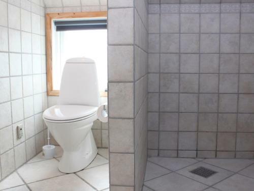 Four-bedroom Holiday Home In Bl�vand 26