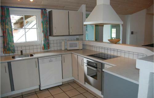 Holiday Home Fyrvej Bl�vand Denm