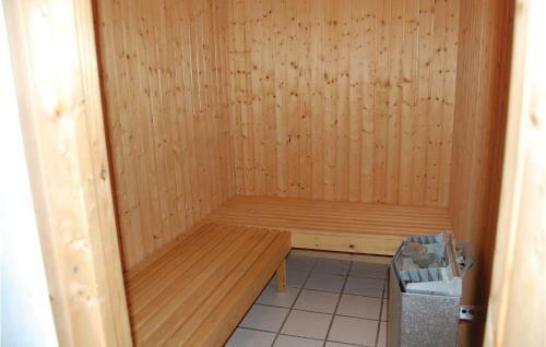 Holiday Home Fyrvej Bl�vand Denm