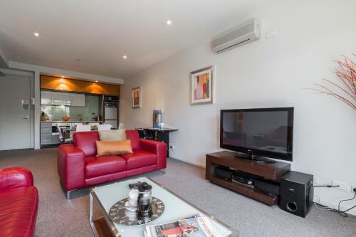 St Kilda Stays - Holiday Apartment At Vibe