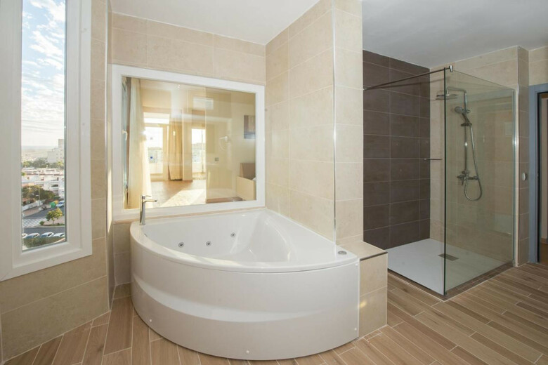 Suitehotel Playa Del Ingl�s