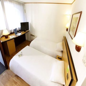 Hotel Campanile - Mermande