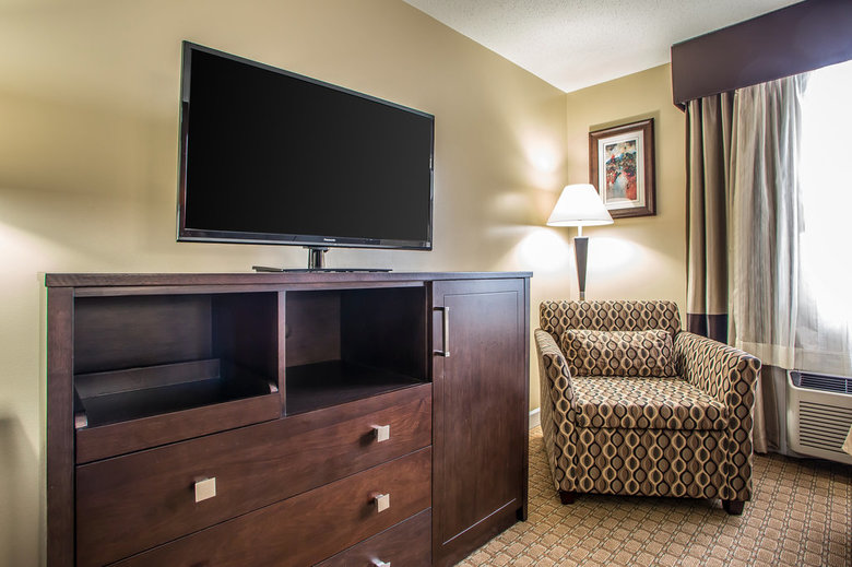 Hotel Quality Inn O'hare Airport (Duplicate 102454)