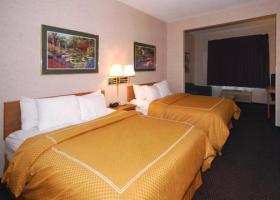 Hotel Comfort Suites West