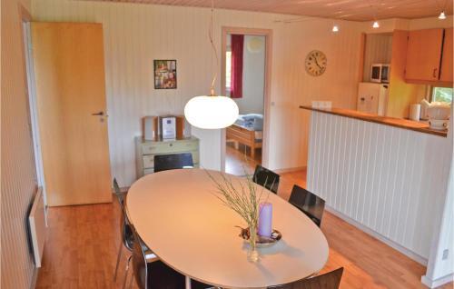 Holiday Home Skovm�rkevej V�ggerl�se V