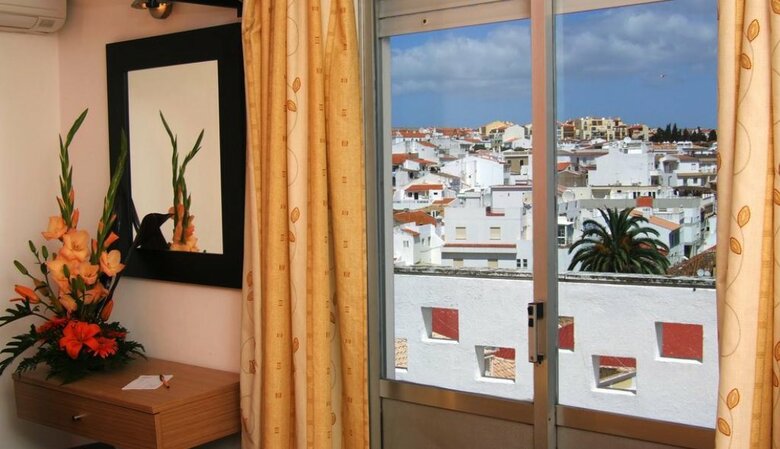 Hotel Riomar