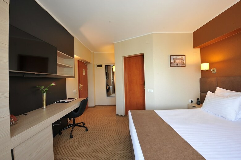 Hotel Crystal Palace