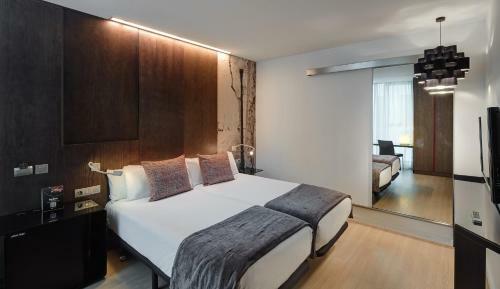Sercotel Hotel Rosell�n