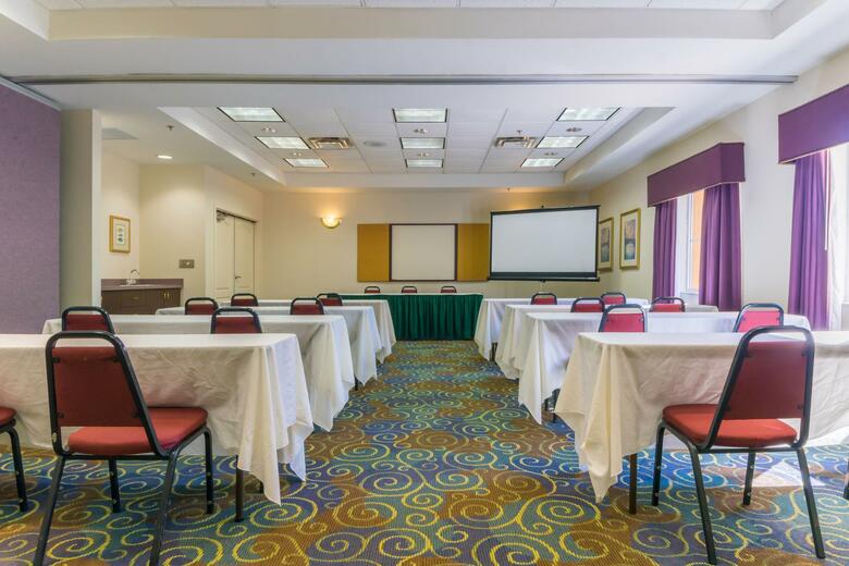 Hotel Quality Suites Lake Buena Vista