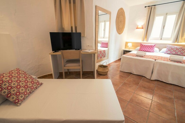 Hotel Fergus Style Punta Arabi