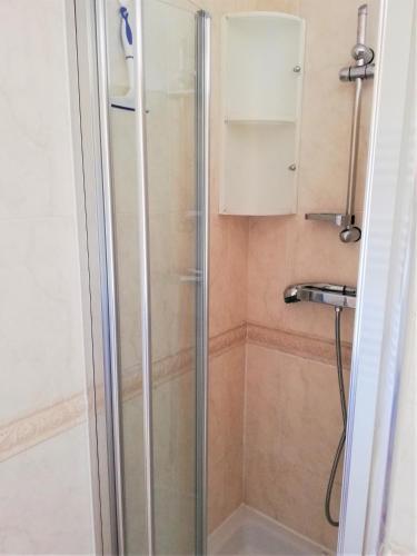 Apartamento Falconera 3089