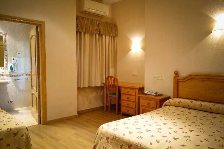 Hostal Toledo